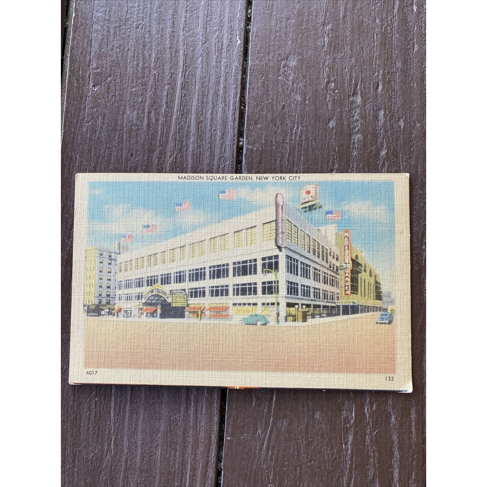 Vintage Madison Square Garden NYC Postcard Linen 1940s Unposted New York City